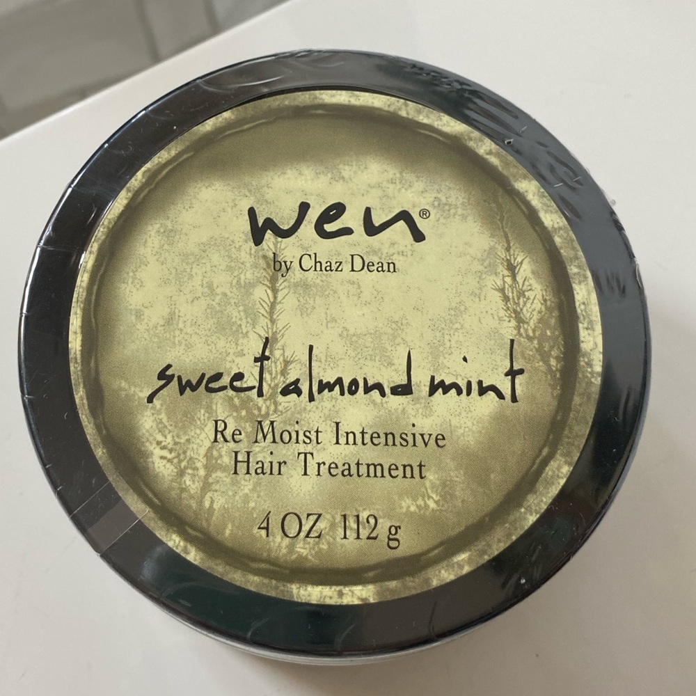WEN by Chaz Dean Re-Moist Hydrating Hair Mask